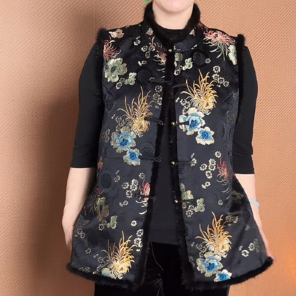 【惠妃】2009 新春拜年服，织锦缎马甲