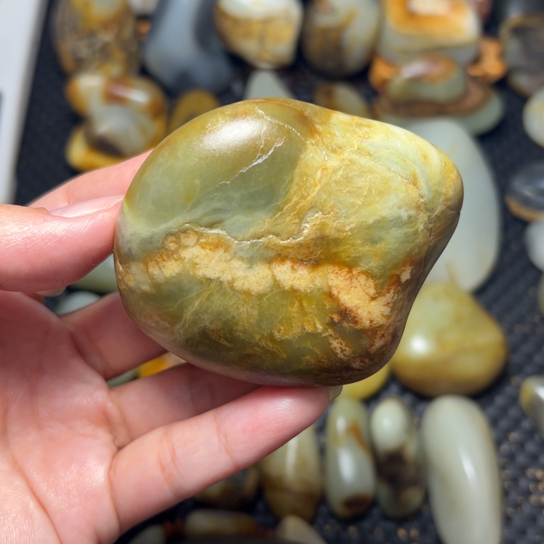 和田玉未镶嵌把件10