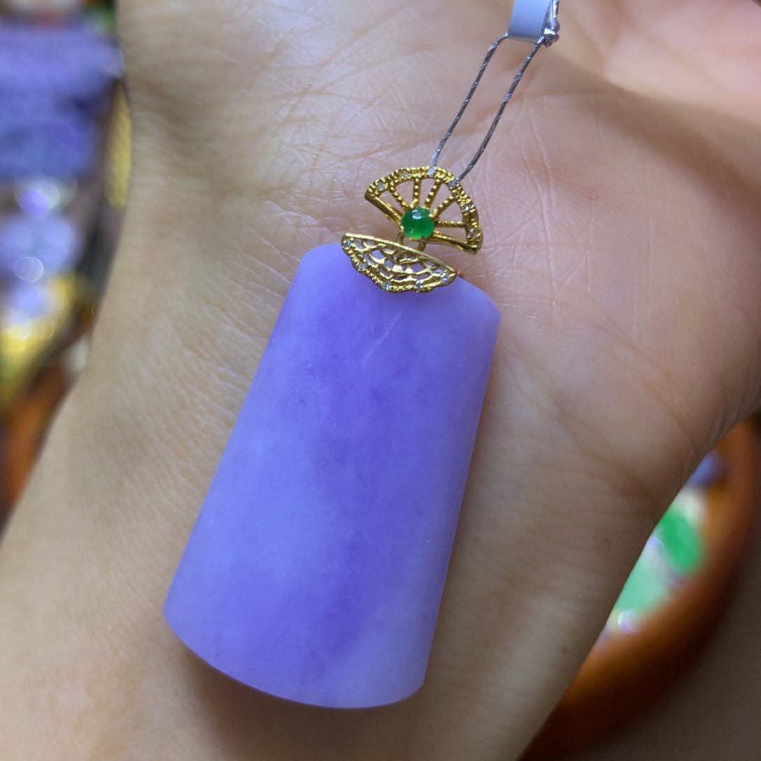 【闪购商品】翡翠颈饰18K金镶嵌翡翠