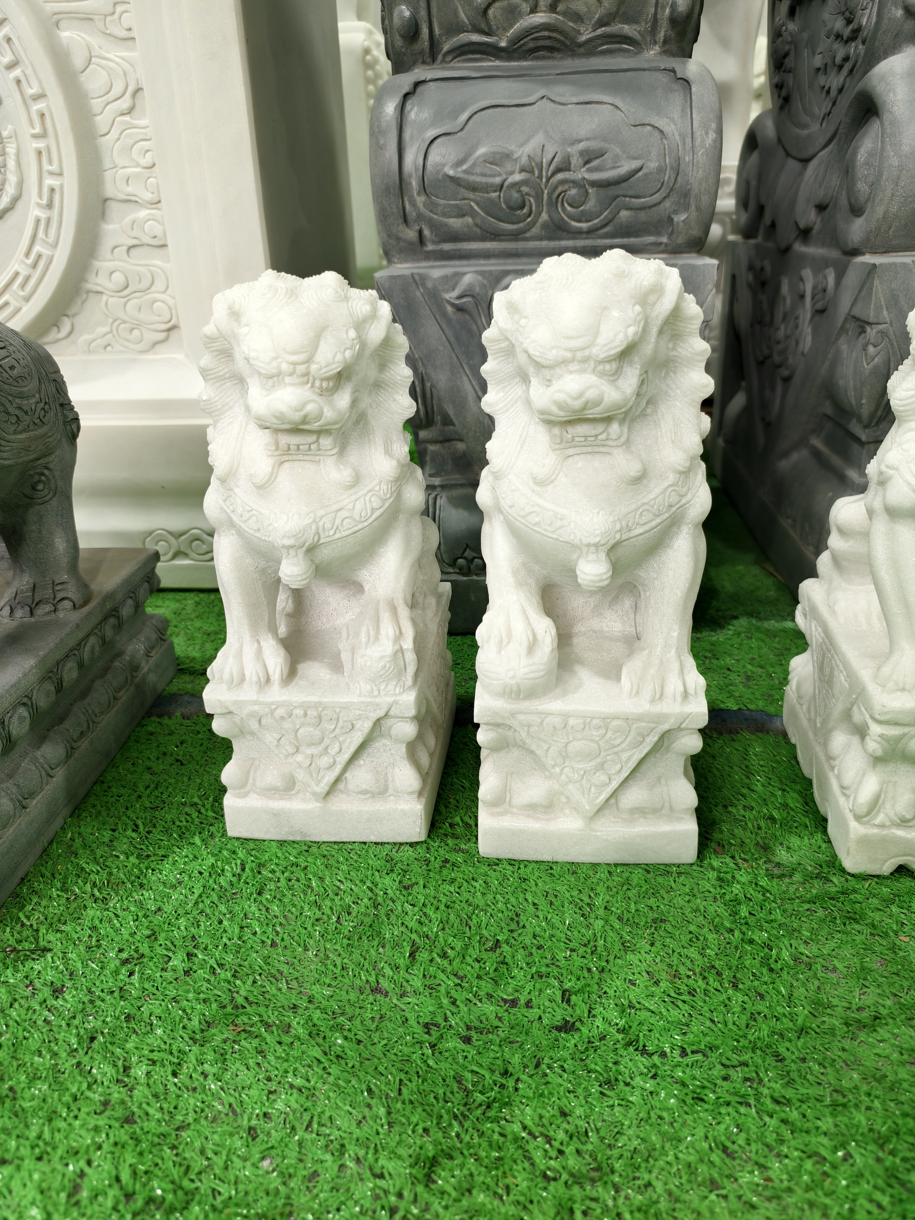 精雕汉白玉青石石狮子看门护门别墅门口摆件