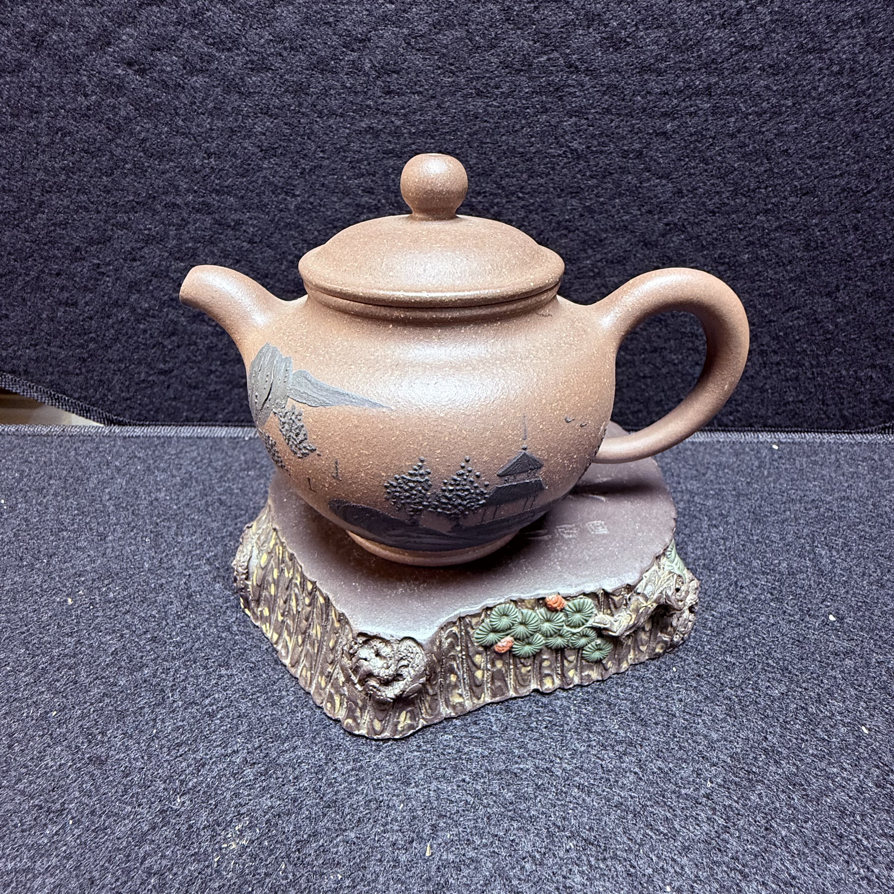 49/121249//紫砂壶掇只/