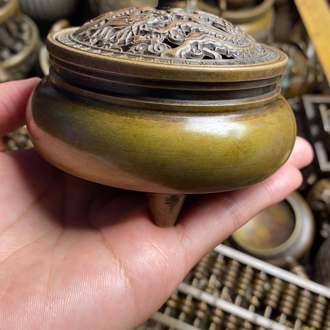 精美铜器做工精良