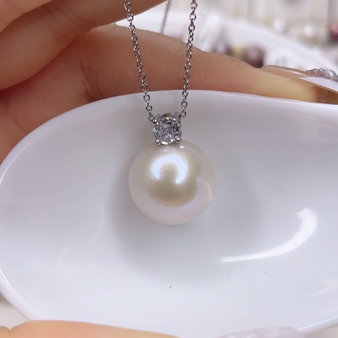 淡水珍珠吊坠(赠链)未镶嵌