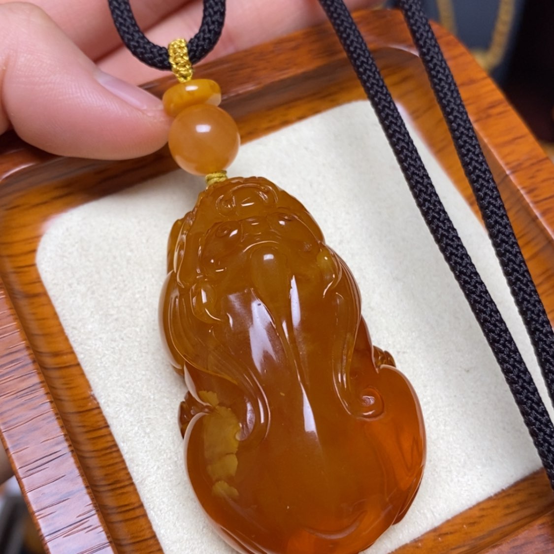 【闪购商品】蜜蜡颈饰未镶嵌项链