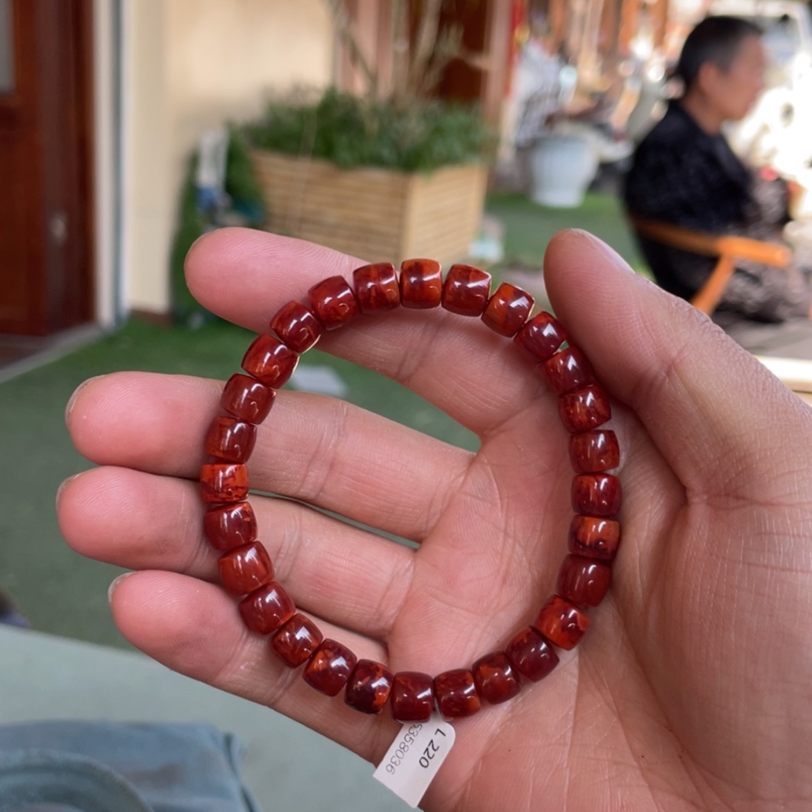 【闪购商品】南红玛瑙手串未镶嵌卡**拉