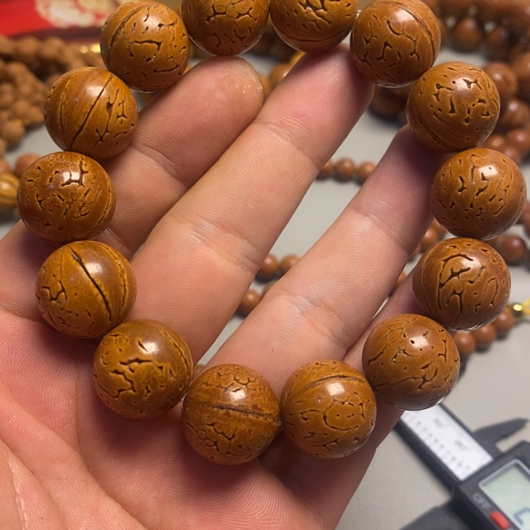 桃核手串脑纹光珠