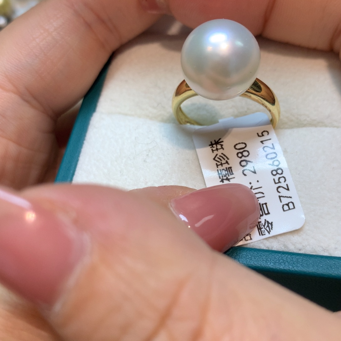 海水珍珠戒指18K金镶嵌