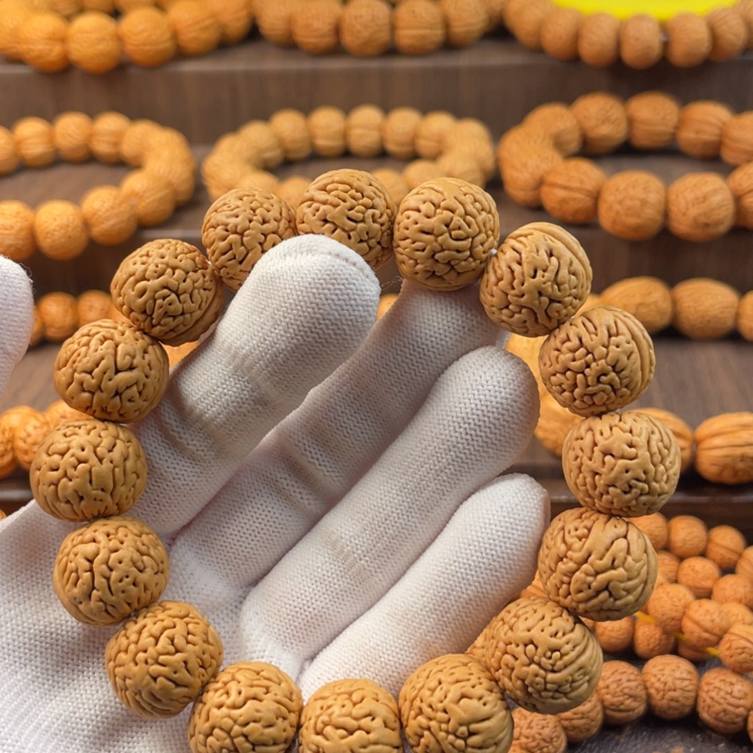 地***力吊坠桃核盘锦肌肉