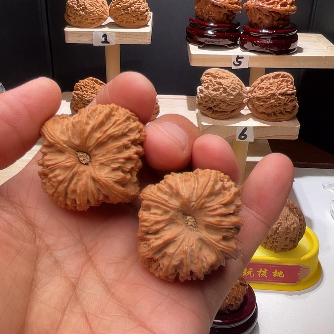 桃核吊坠南疆石凹底福利