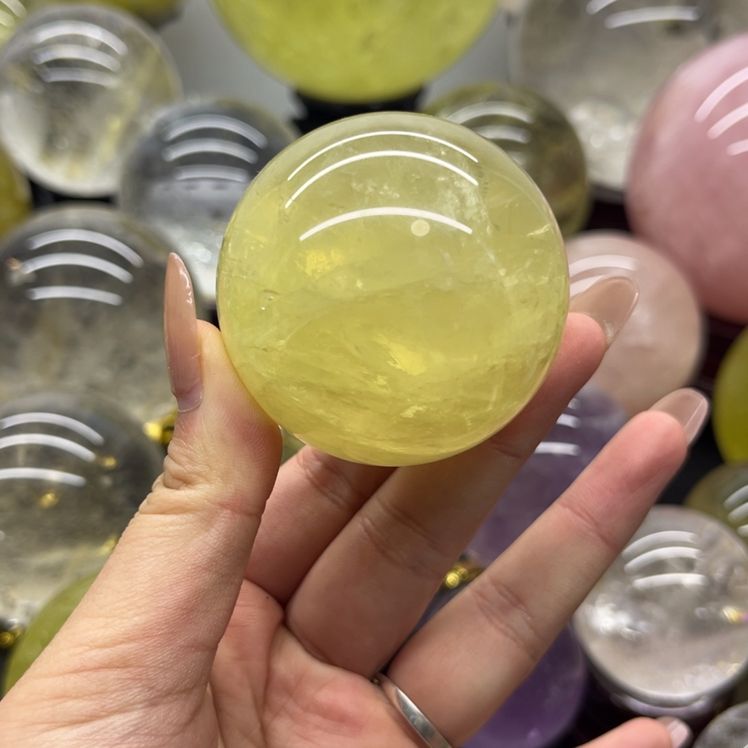 未镶嵌水晶珠宝半成品