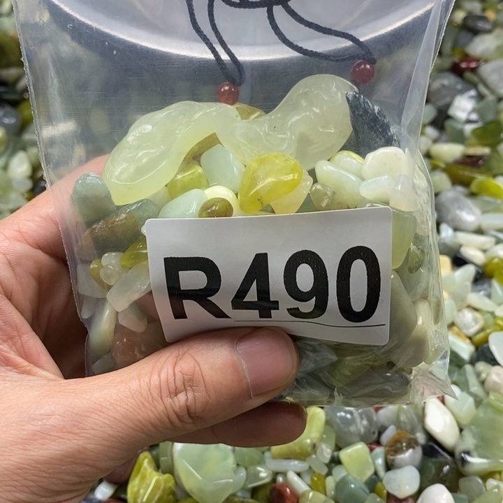 蛇纹石玉未镶嵌鱼缸石