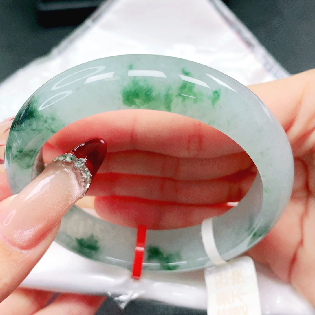 翡翠未镶嵌手镯56