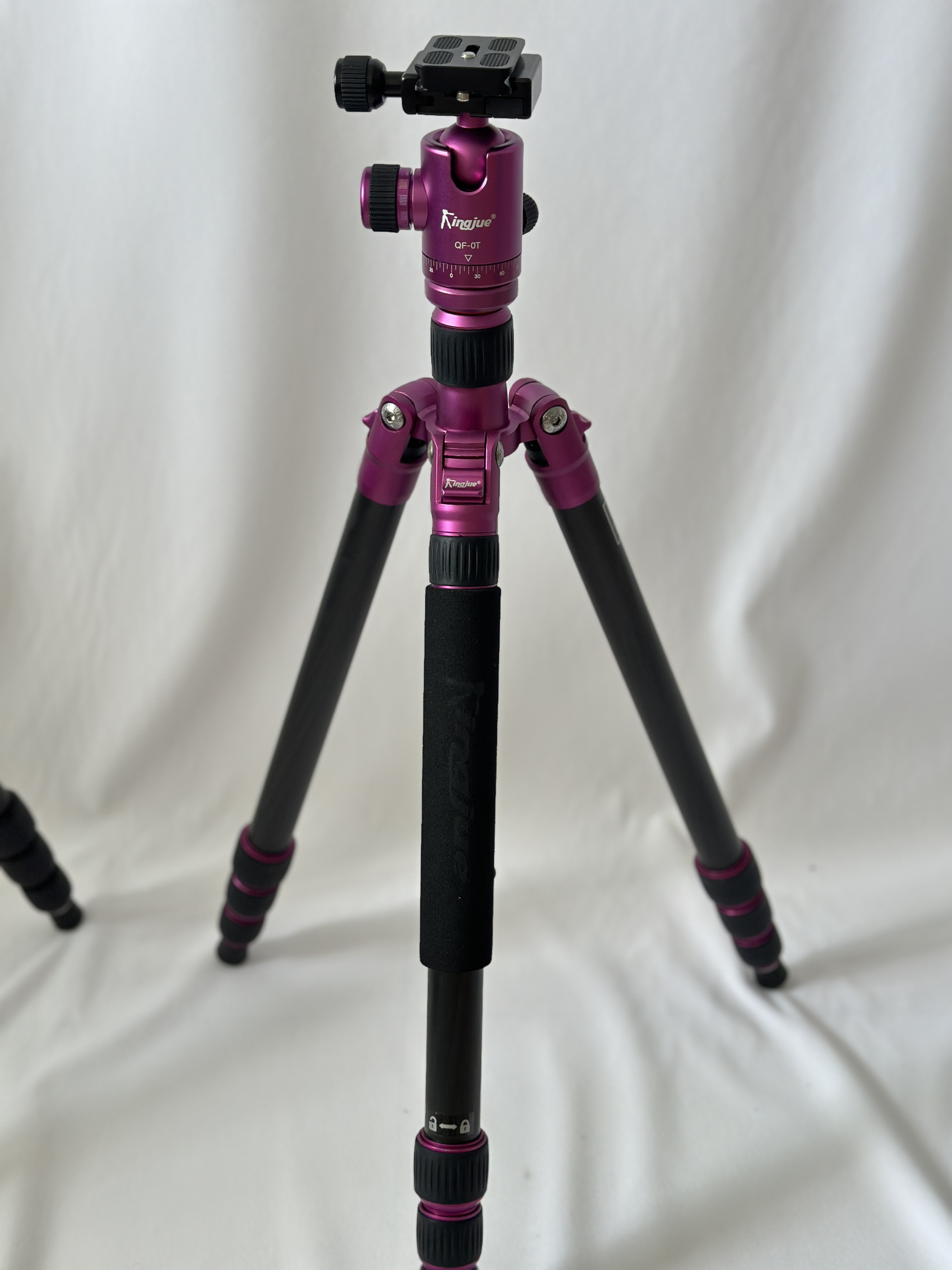 准新品  准新品 碳纤维三脚架套装单反摄影支架便携稳定