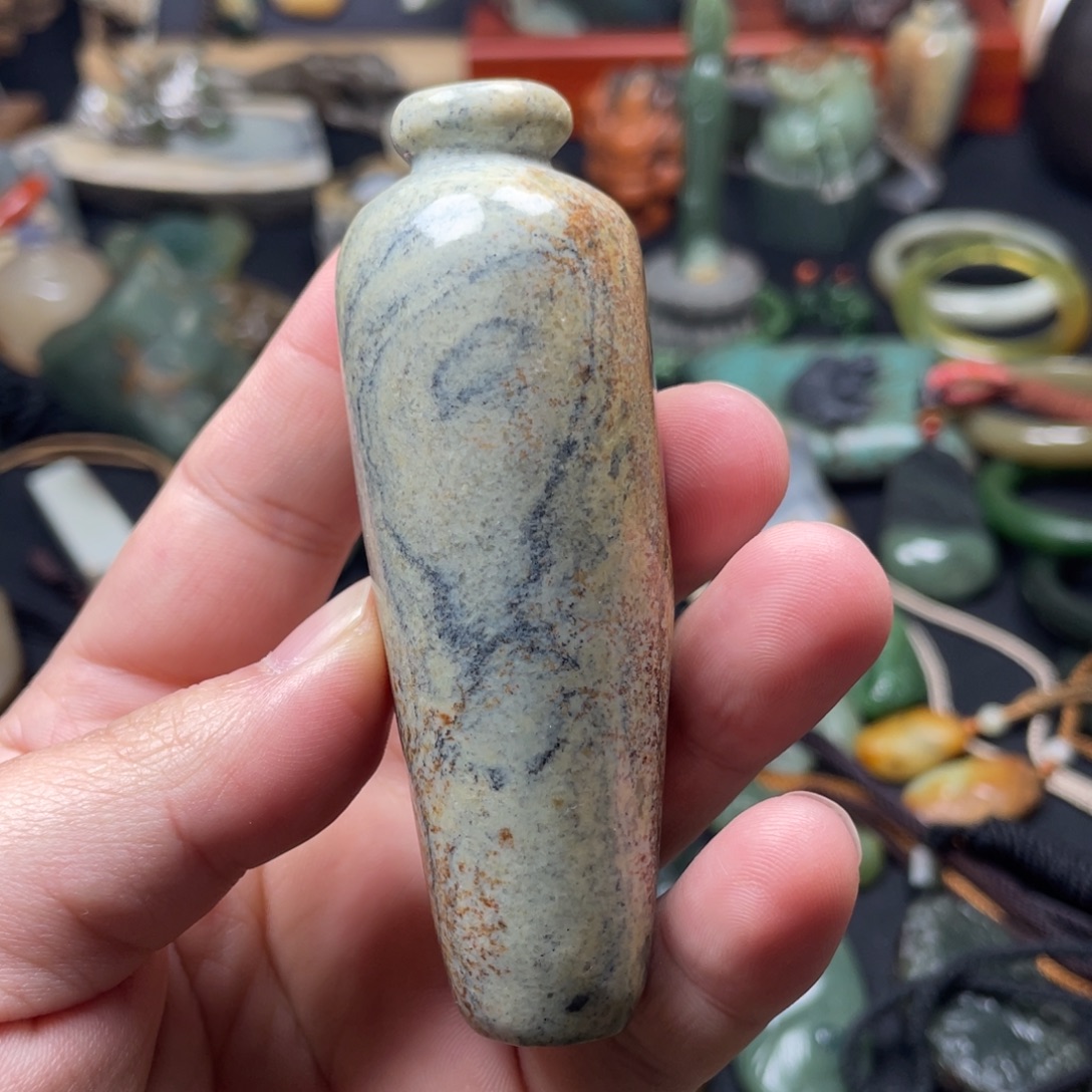 岫岩河磨玉（透闪石质玉）未镶嵌把件