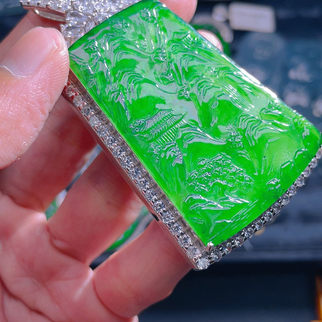 颈饰银S925镶嵌翡翠