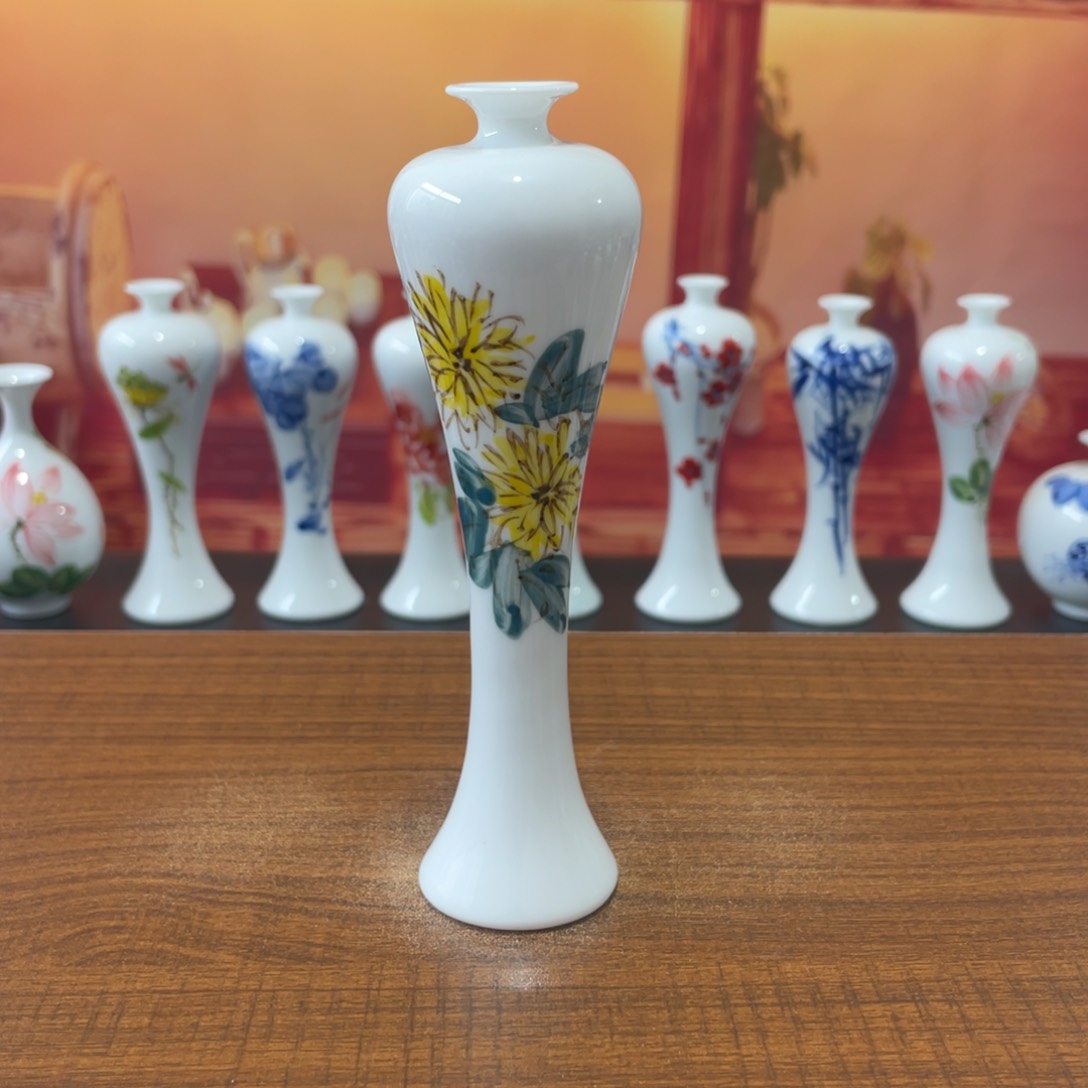 陶瓷景德镇小花瓶等着你