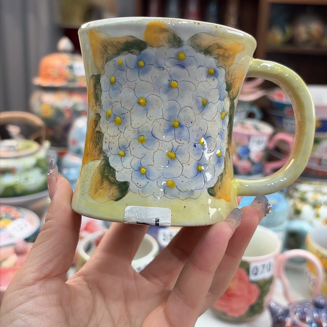 瓷片你不接啊电话你也不理呀了