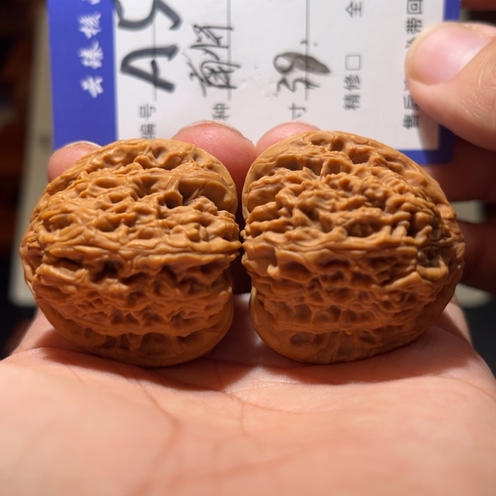 文玩核桃吊坠文玩