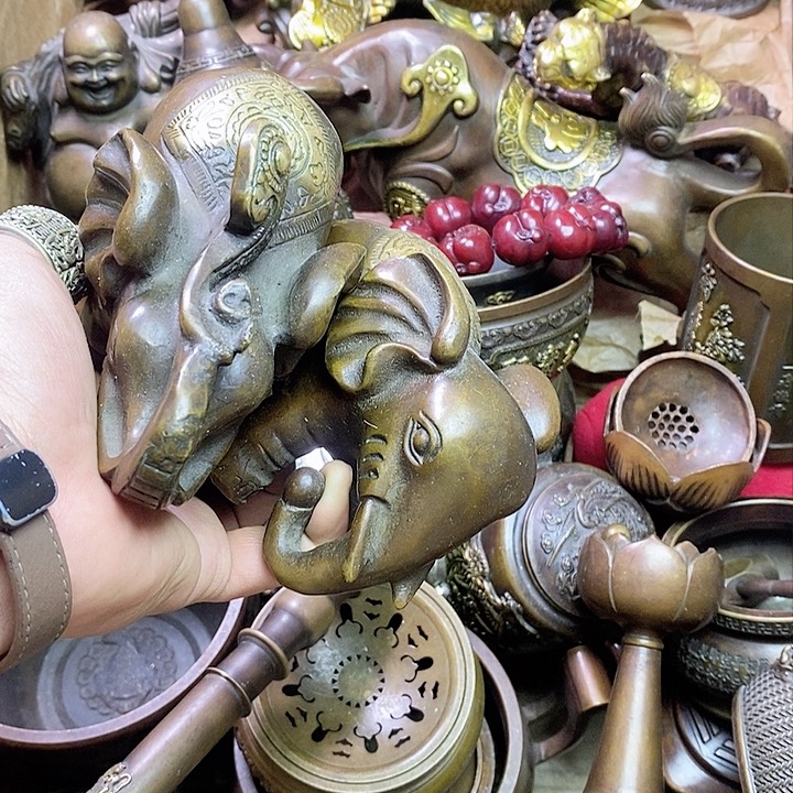 平平安安健健康康