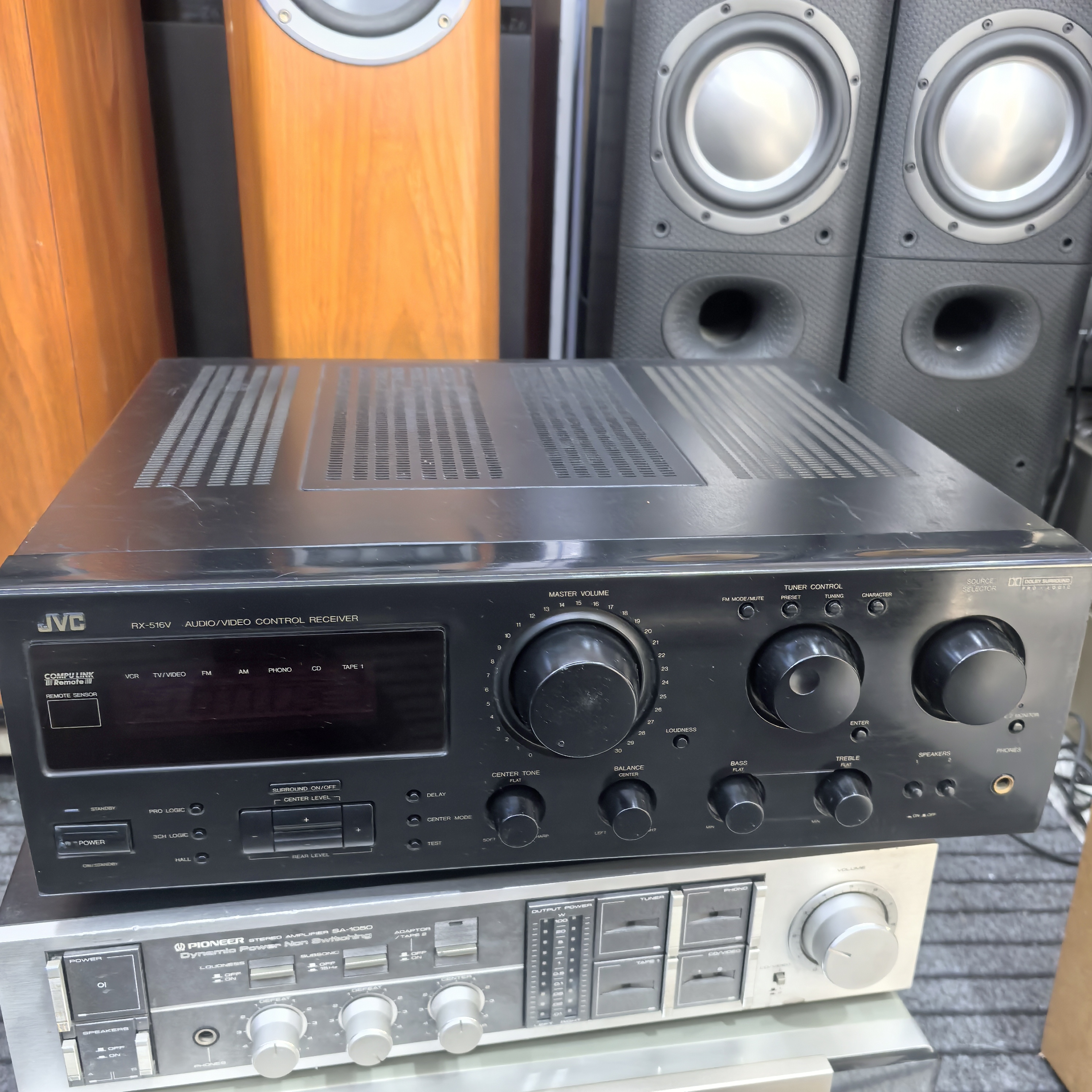 8新  JVC主机，正常使用邮费自理