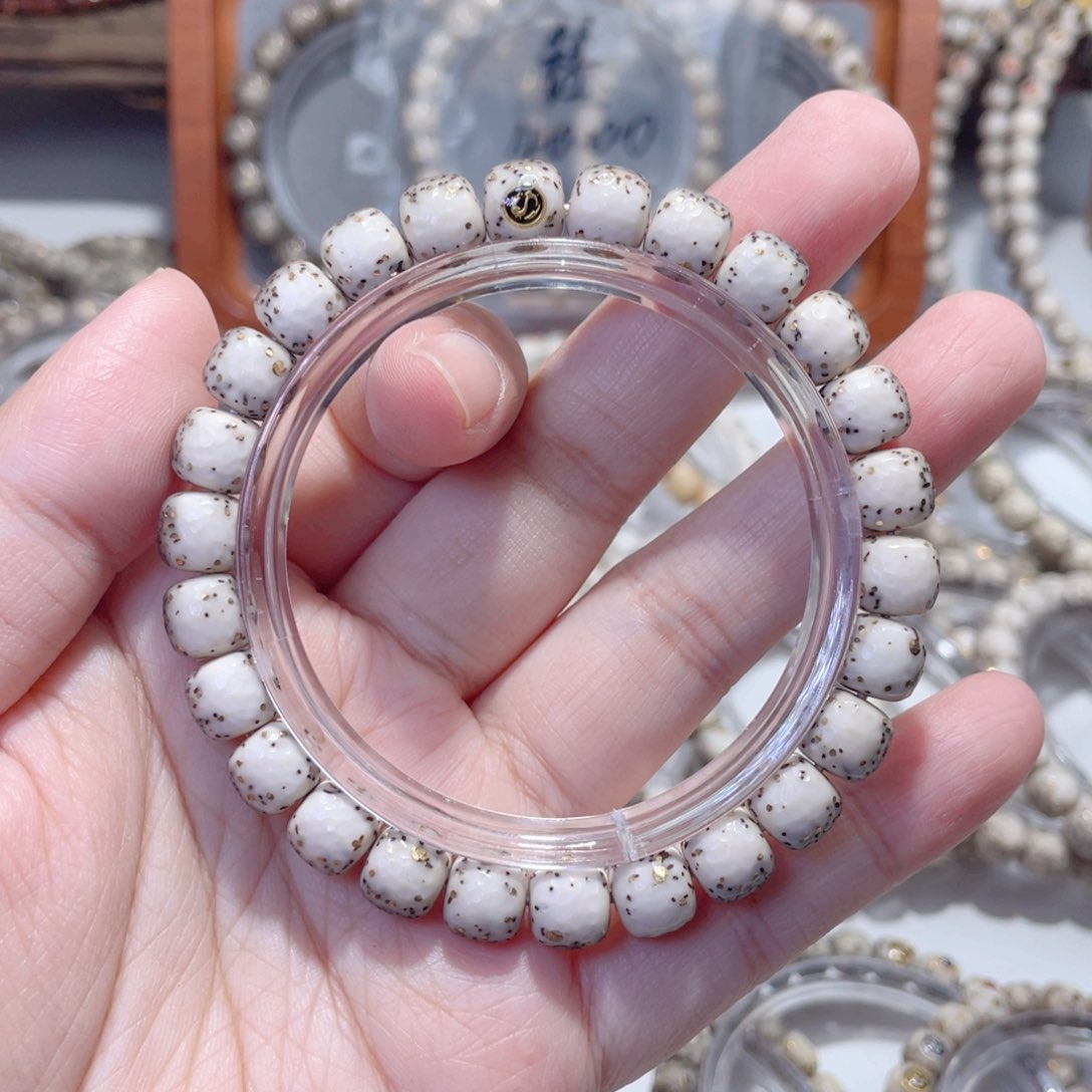 星月菩提手串半壁留白龙鳞