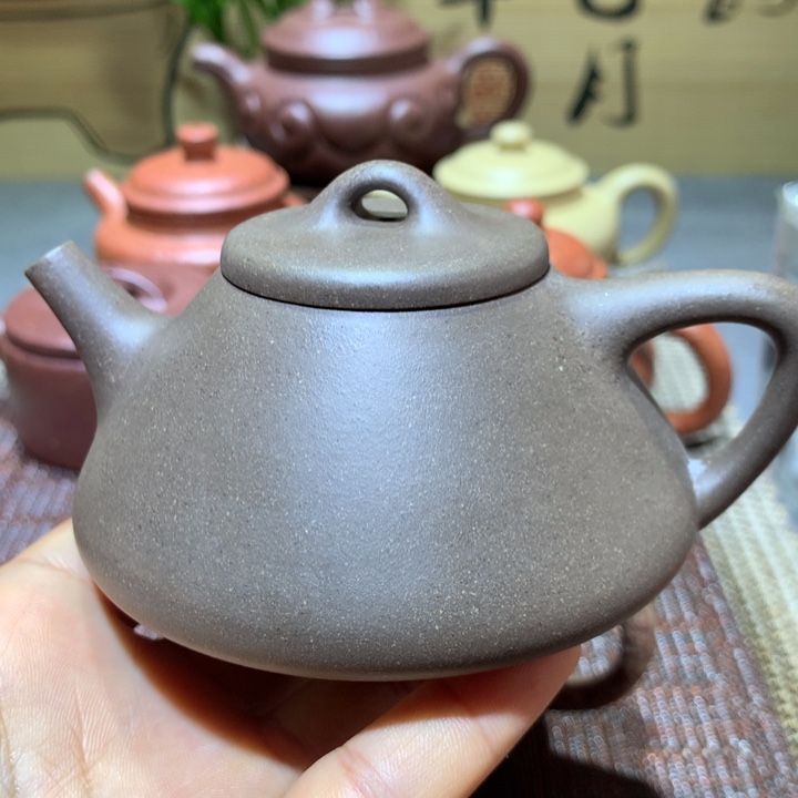 紫砂茶壶今天早上