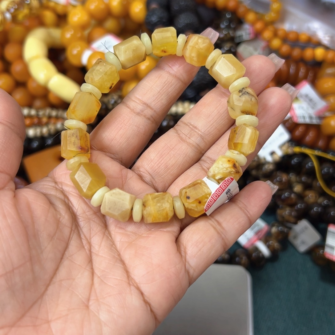 琥珀珠宝奇石未镶嵌424