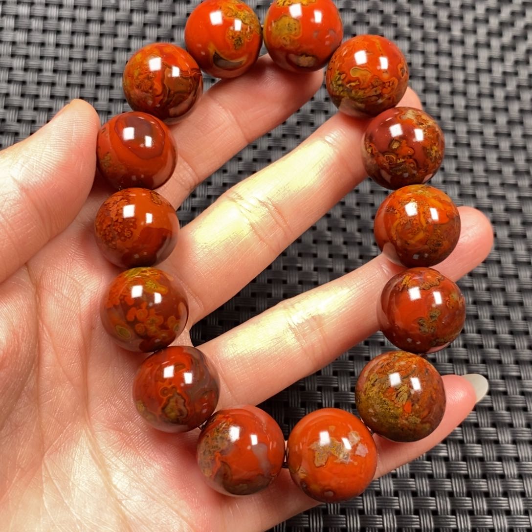 玛瑙/玉髓手串未镶嵌阳****3战国红手串