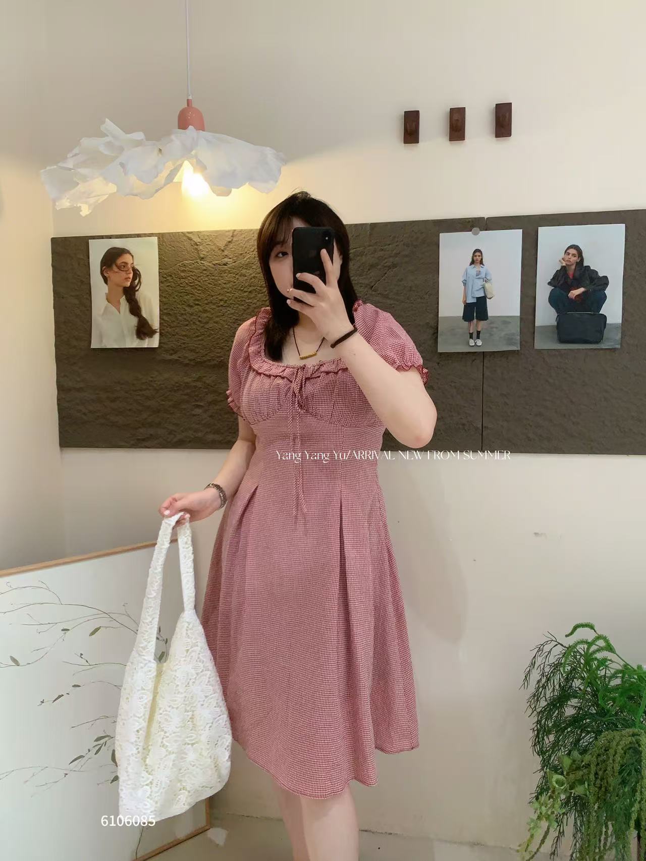 杨杨玉大码女装，夏季小方格泡泡袖连衣裙时尚甜美
