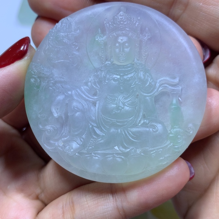 翡翠颈饰未镶嵌天然翡翠观音