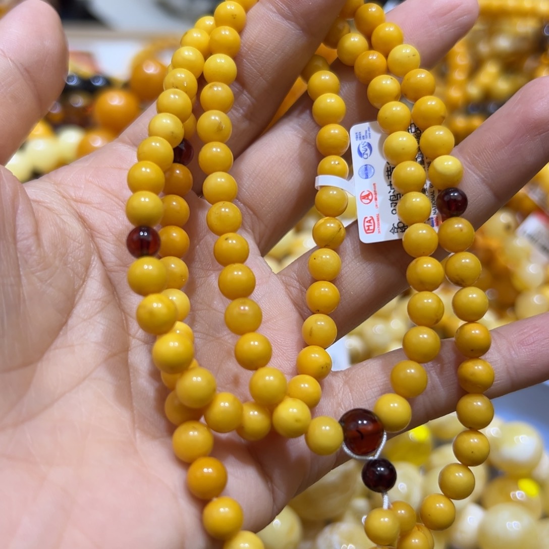 琥珀珠宝奇石未镶嵌