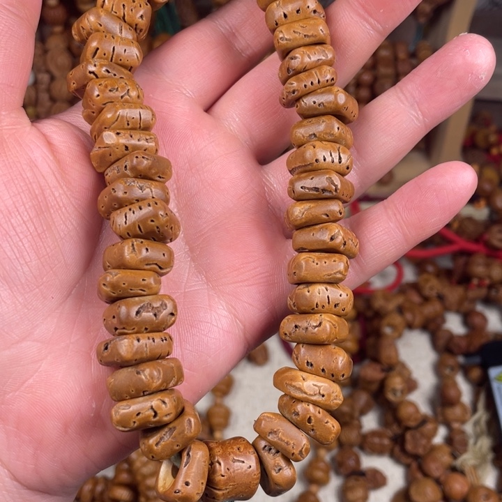 ****）核桃木/黑胡桃（胡桃木）