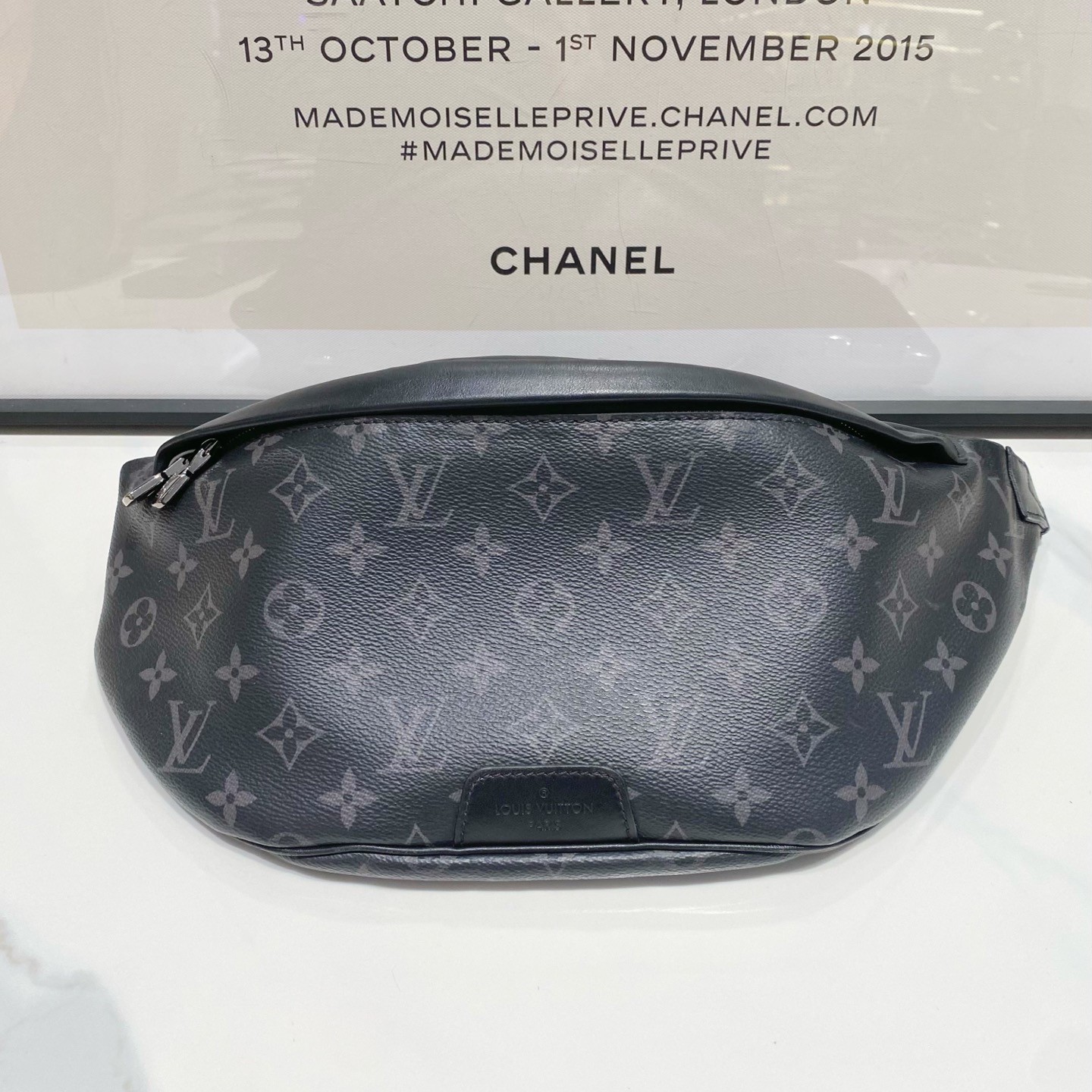 99新 LouisVuitton/路易威登 lv 黑武士老花胸包 14112