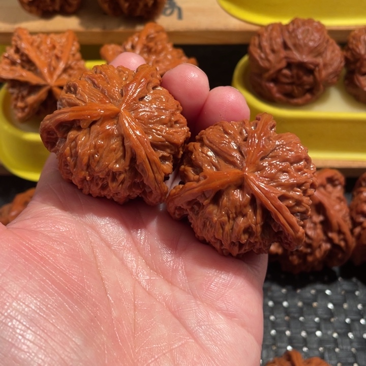 帅***伟手串/手链核桃核桃核桃