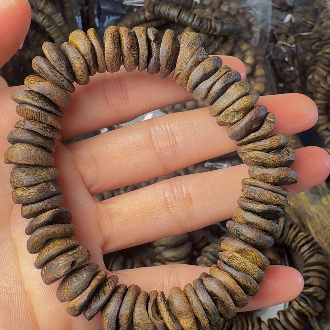 沉香手串牛肉干16.9克