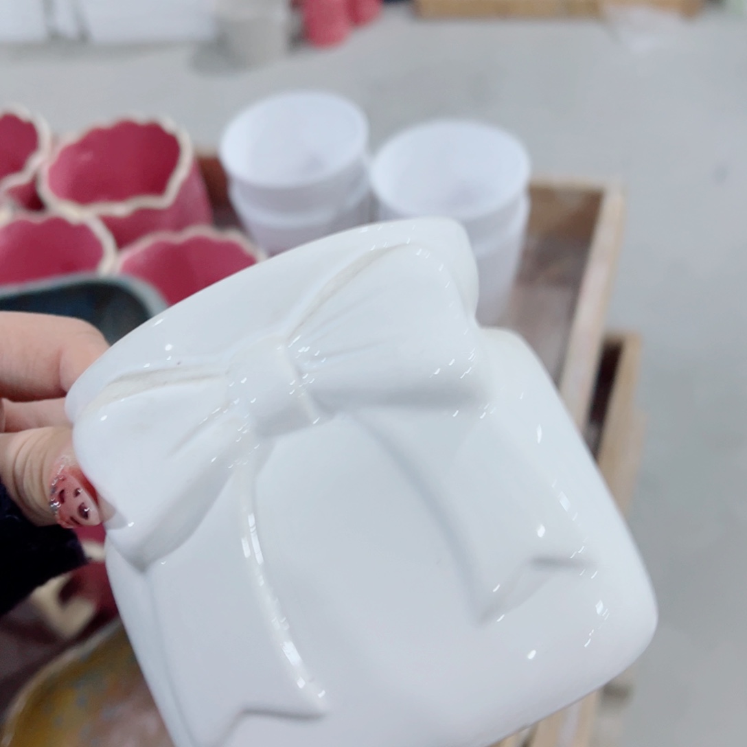 有孔，陶瓷花盆满10米包邮发货