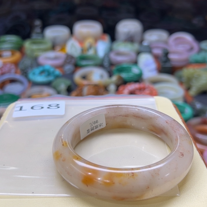 石英质玉手镯未镶嵌金**花168