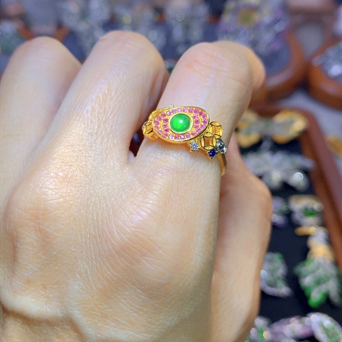 翡翠颈饰银S925镶嵌多样性发其一