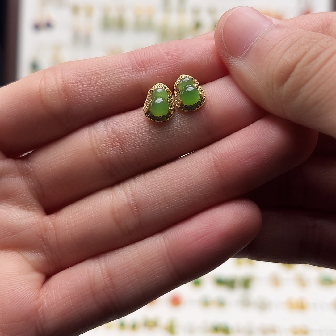 银S925镶嵌和田玉耳饰