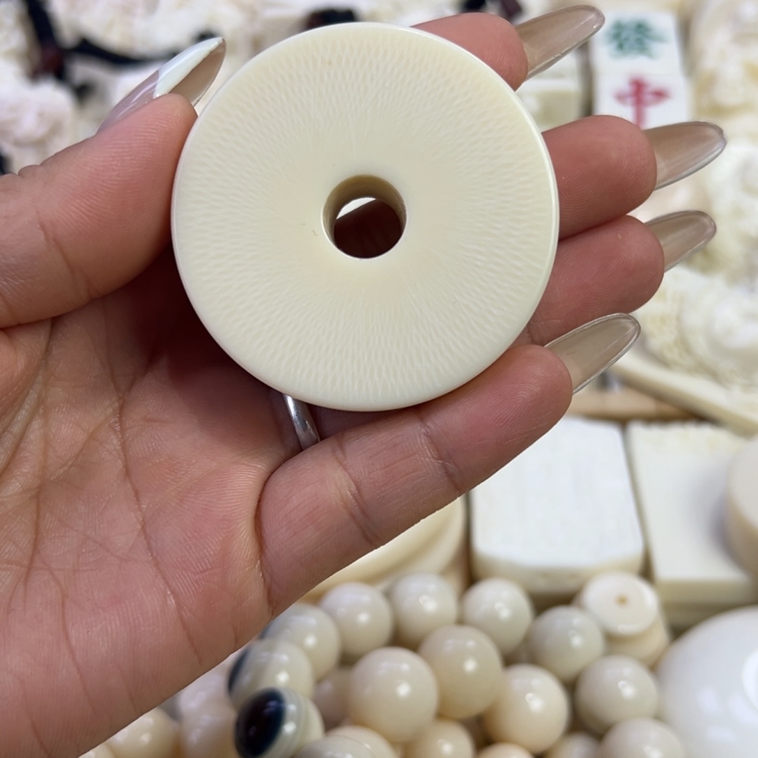 岁***月材料猛犸直切平安扣