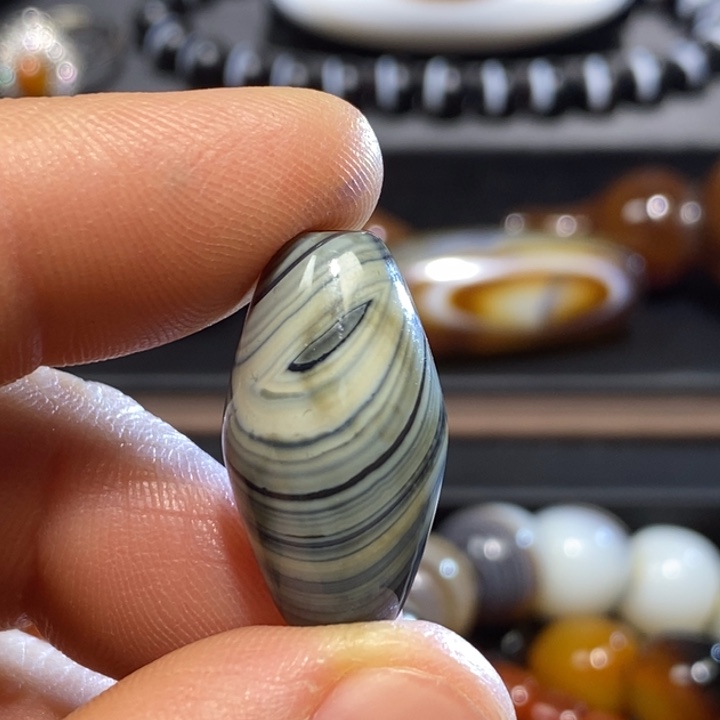 玛瑙/玉髓未镶嵌挂件