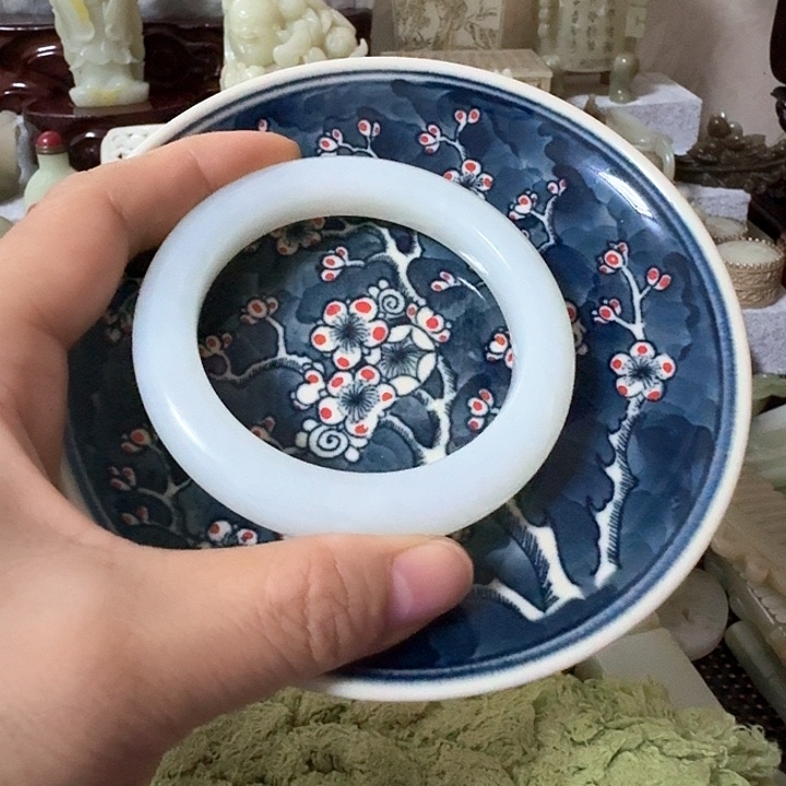 爱***业瓷片新号开播瓷盘一件