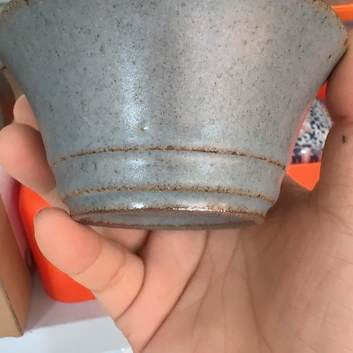 主人杯一个，瓷。。主人瓷