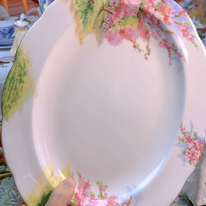 摆件欧洲中古瓷器好看冲鸭！