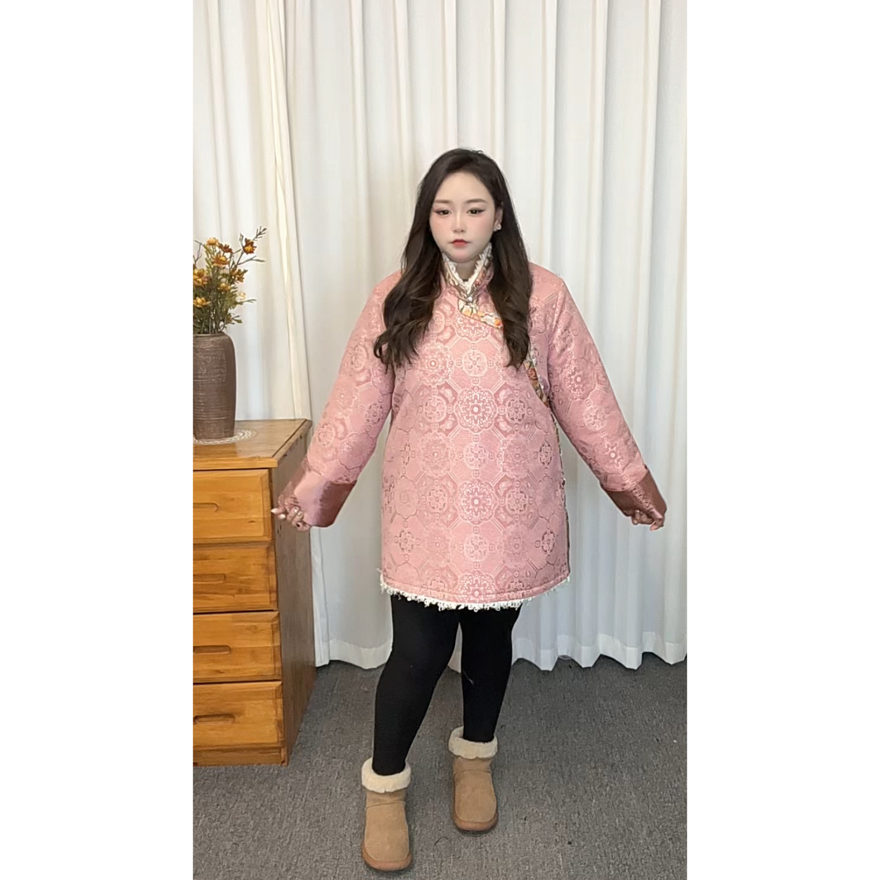 藏式外套女款加厚加毛保暖显瘦冬款v领民族风藏装