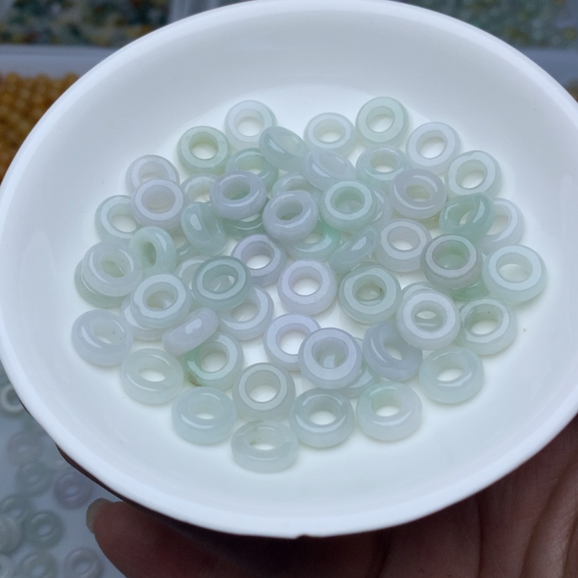 【闪购商品】翡翠手链未镶嵌卡10冰玉环30颗