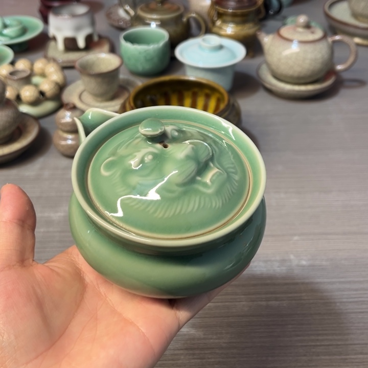 老虎手抓壶微瑕特价