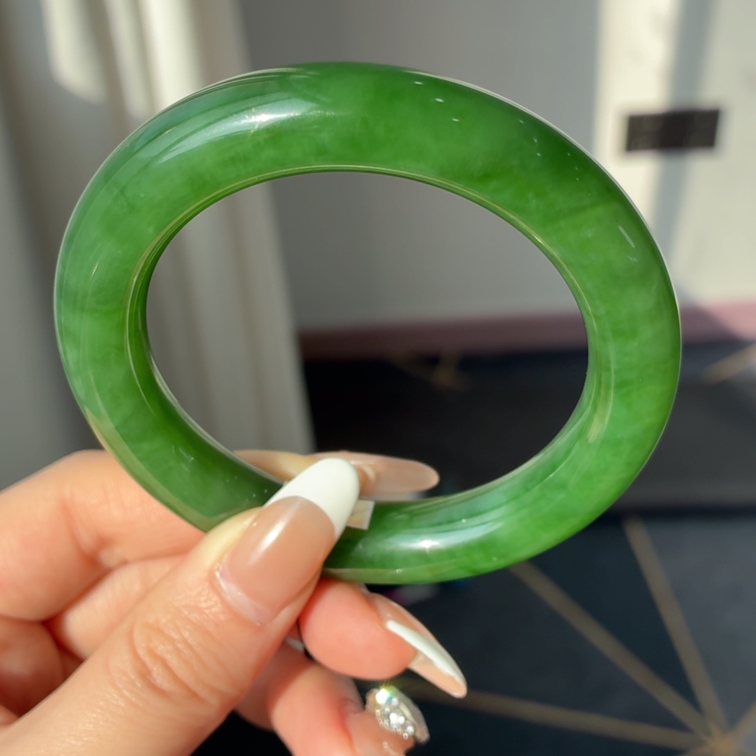 和田玉未镶嵌手镯颜色超浓郁粉绿胖圆条4