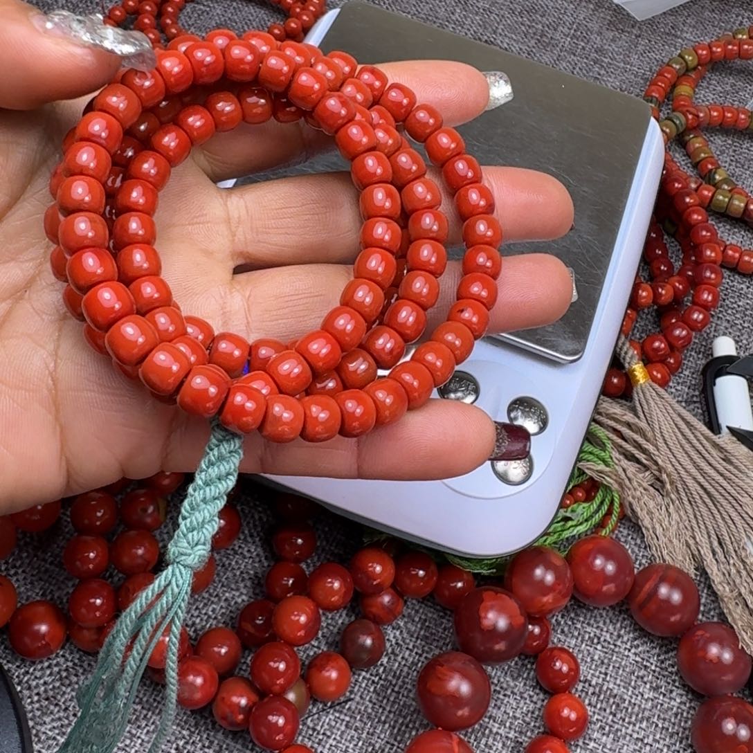 南红玛瑙未镶嵌手链