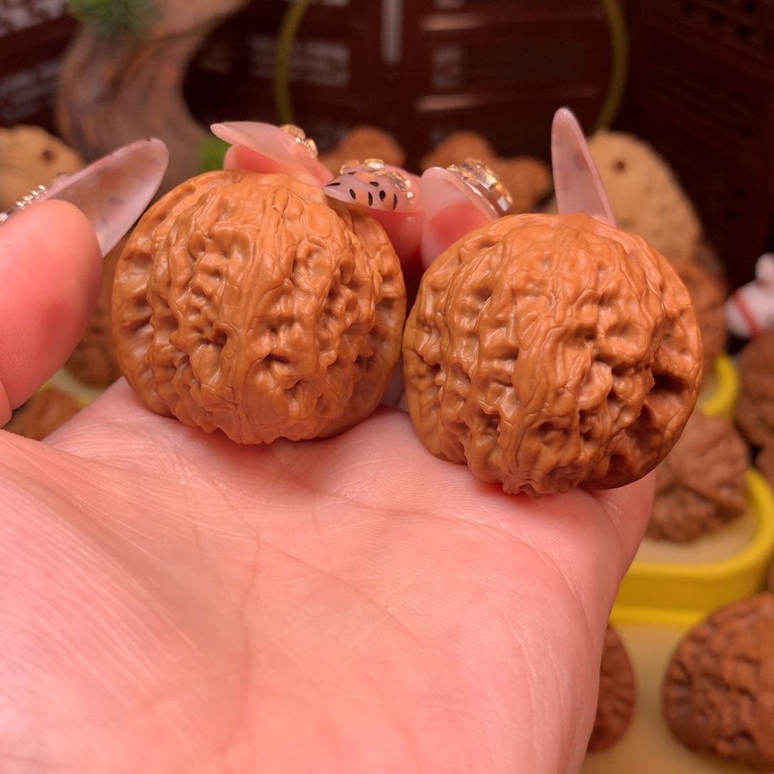 吊坠文玩核桃野狼37边39肚子全品